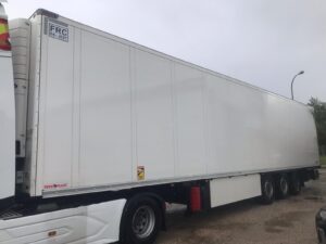 Schmitz frigorífico frontal izquierdo