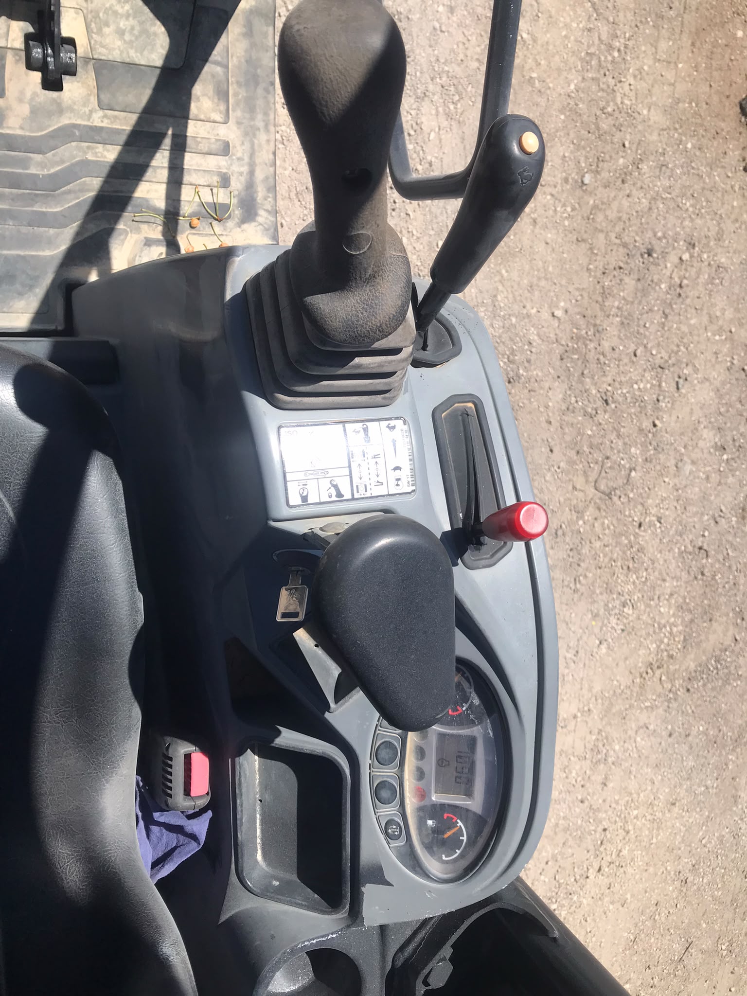 Miniexcavadora Bobcat E20Z - 2020 - Imagen 10