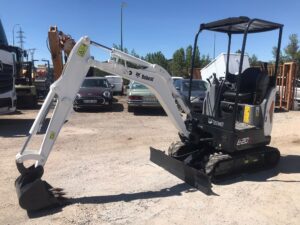 Bobcat E20Z frontal izquierdo
