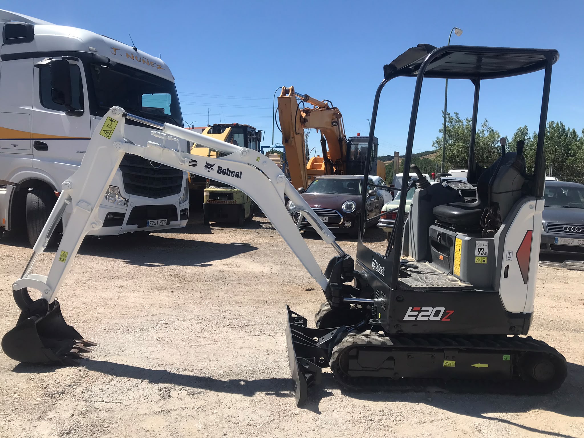 Miniexcavadora Bobcat E20Z - 2020 - Imagen 8