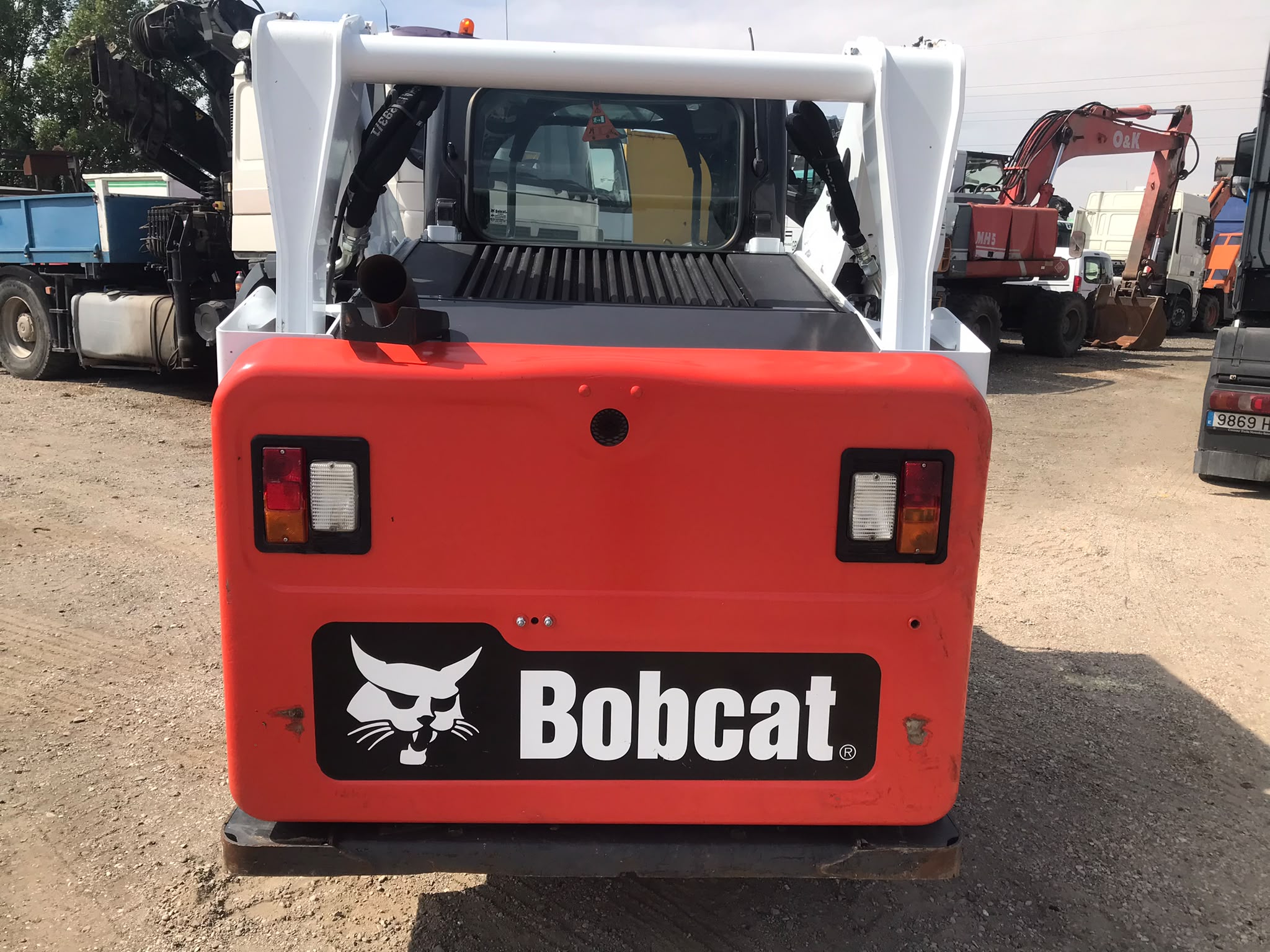Minicargadora Bobcat S590 - 2022 - Imagen 6