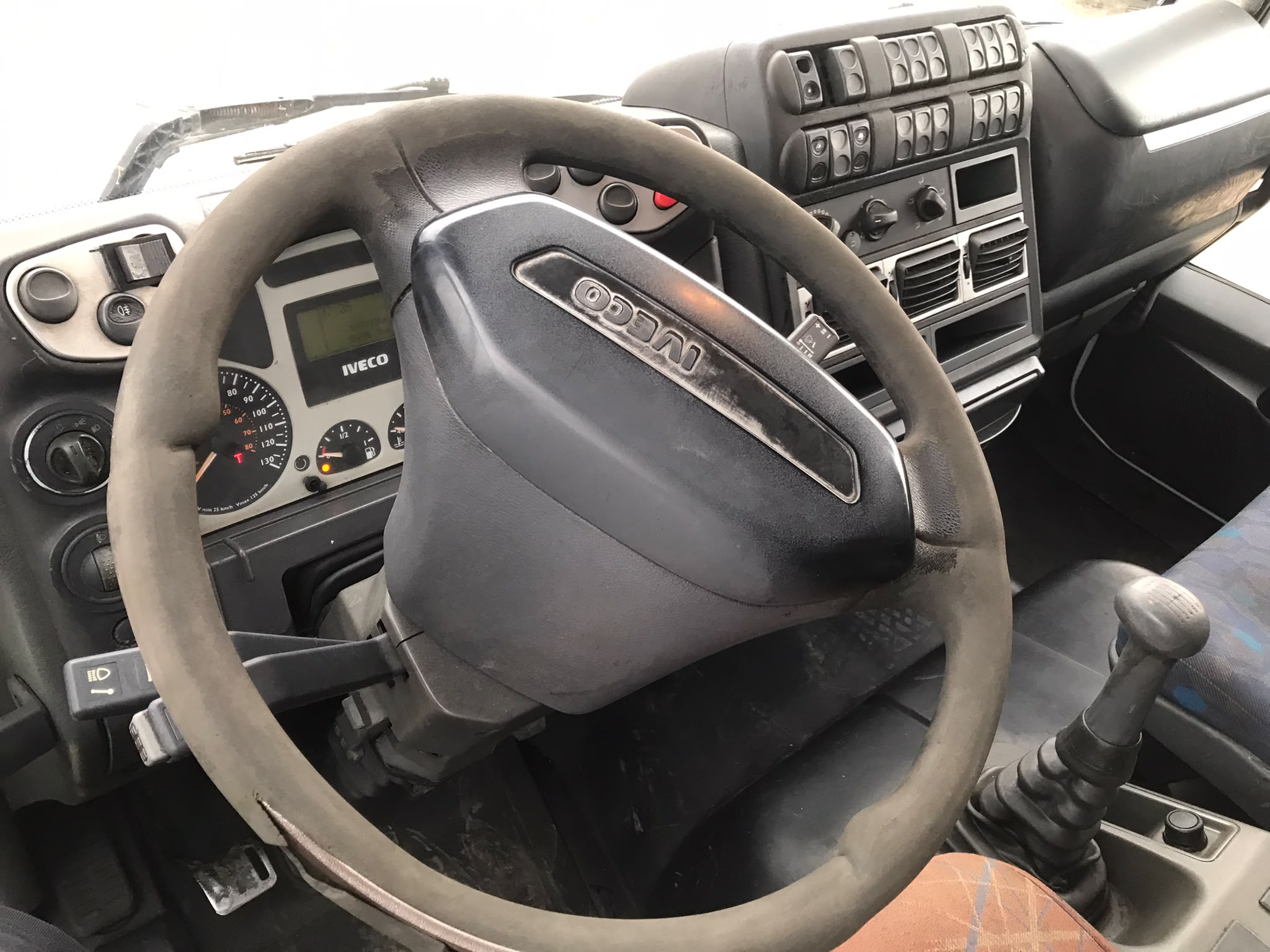 Iveco ML120E24 Eurocargo caja semitauliner - 2003 - Imagen 11