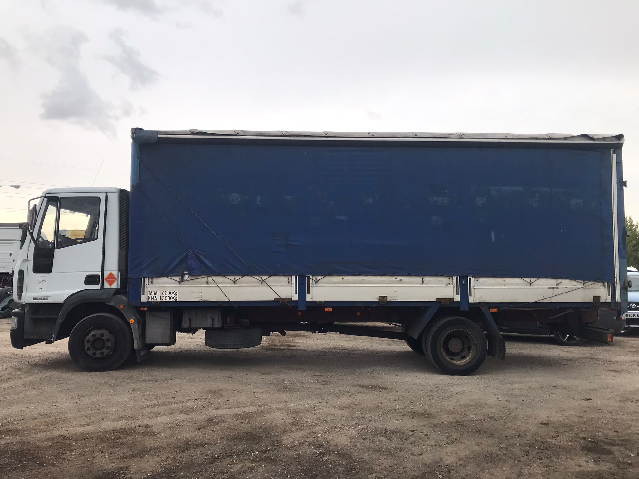 Iveco ML120E24 Eurocargo caja semitauliner - 2003 - Imagen 8
