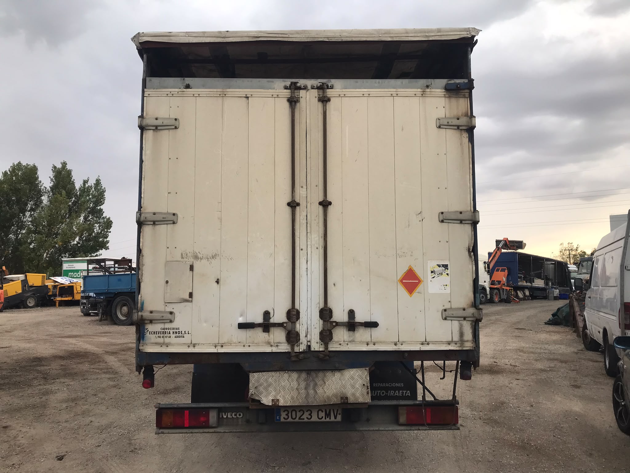 Iveco ML120E24 Eurocargo caja semitauliner - 2003 - Imagen 6