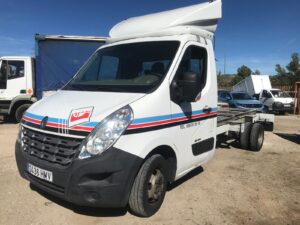 Renault Master 150.35 chasis vista frontal izquierda