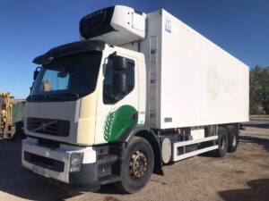 Volvo FE S 62 R320 frigorífico vista frontal izquierda