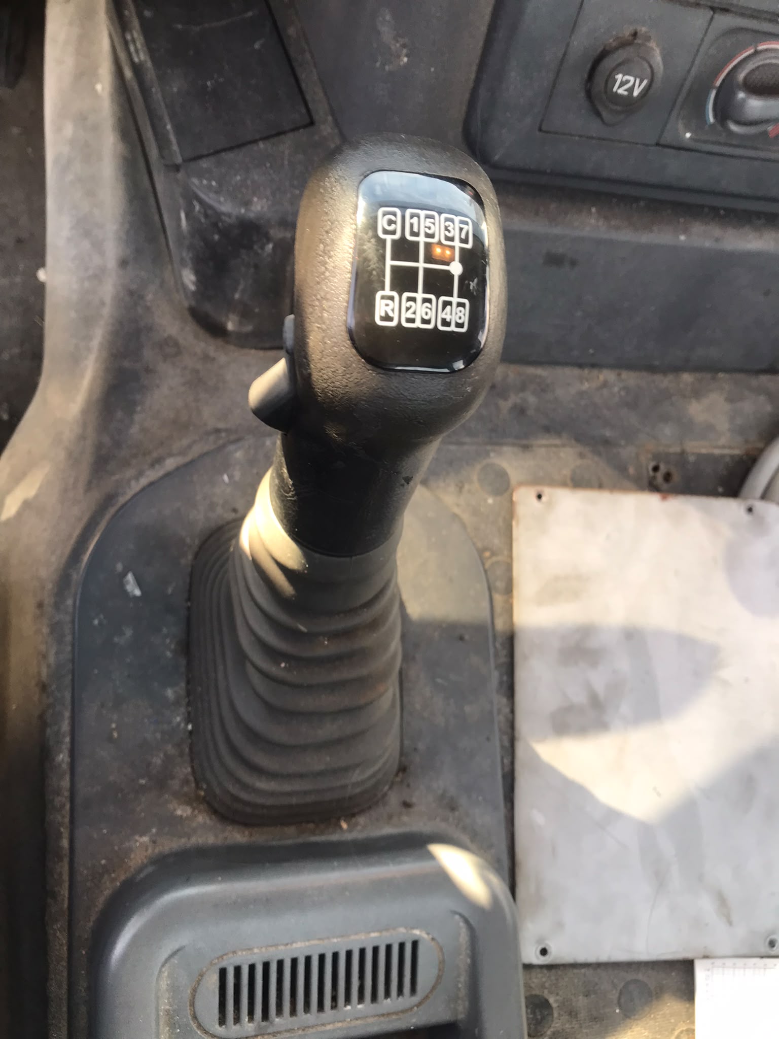 Iveco AD190T31W 4x4 basculante - 2008 - Imagen 13