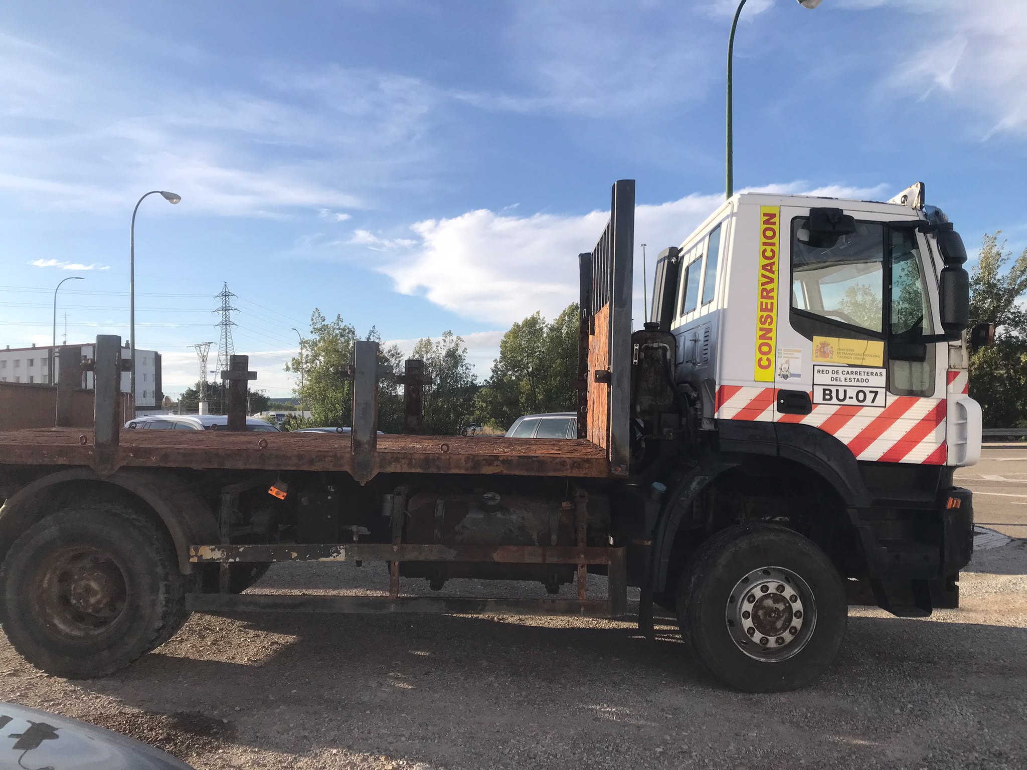 Iveco AD190T31W 4x4 basculante - 2008 - Imagen 4